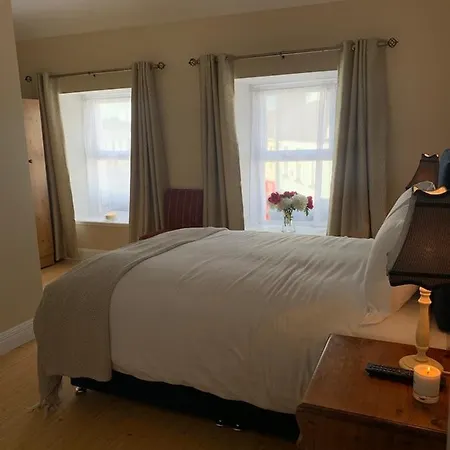 Farrelly's Townhouse *
